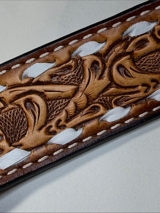 NWT Angel Ranch Western-Style Hand Tooled Leather Belt w/ White Inlay - Tan main image 10